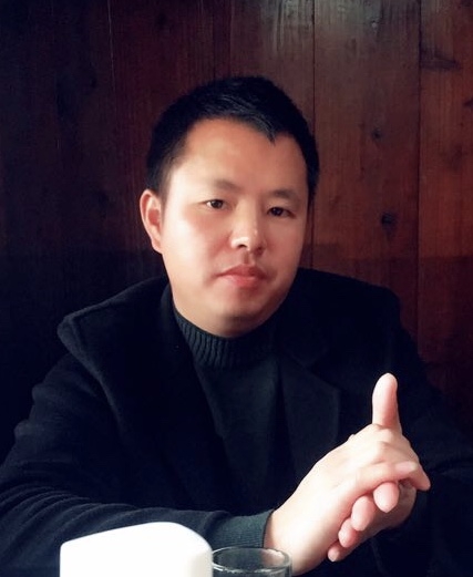 何超洪的第一张照片--许昌相亲服务中心