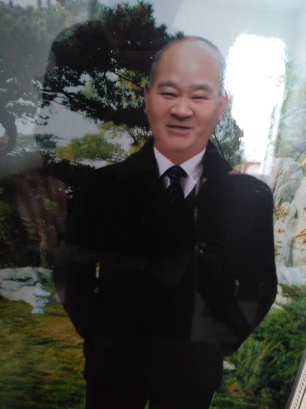 老方丈的第一张照片--许昌相亲服务中心