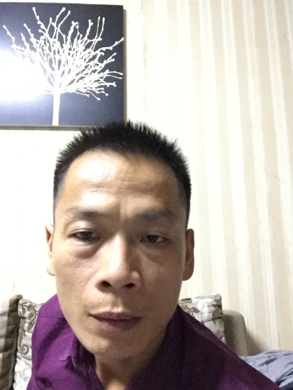 alongzhe的第一张照片--许昌相亲服务中心