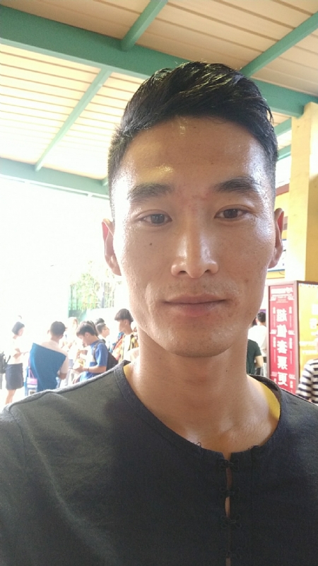难得糊涂的第一张照片--许昌相亲服务中心