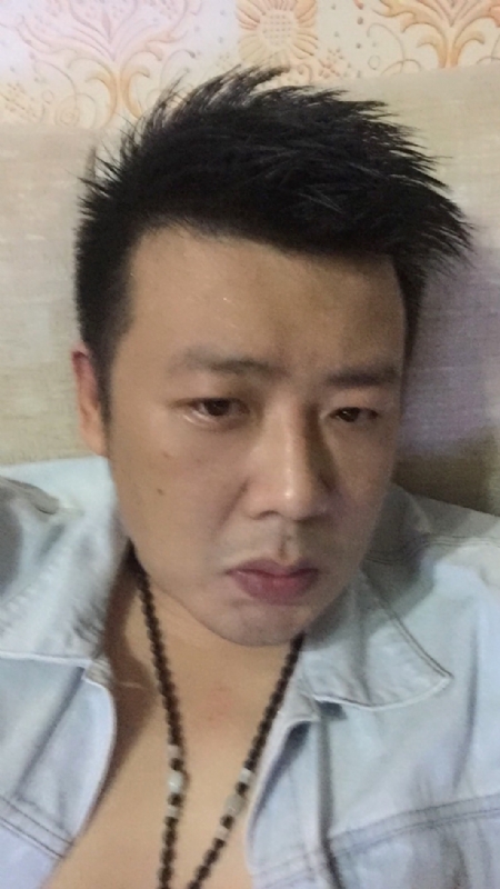 沐浴阳光的第一张照片--许昌相亲服务中心