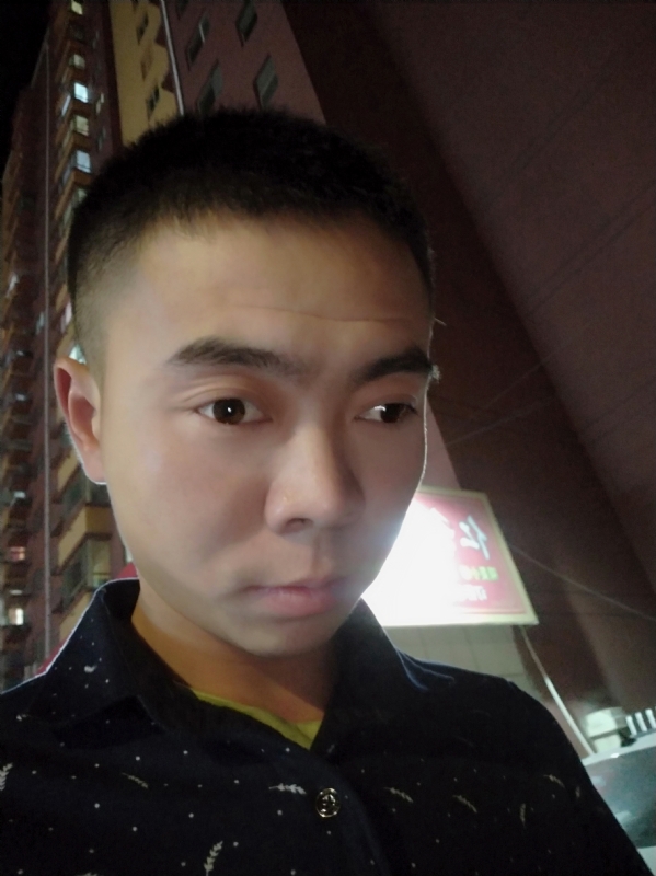 盛夏的果实的第一张照片--许昌相亲服务中心
