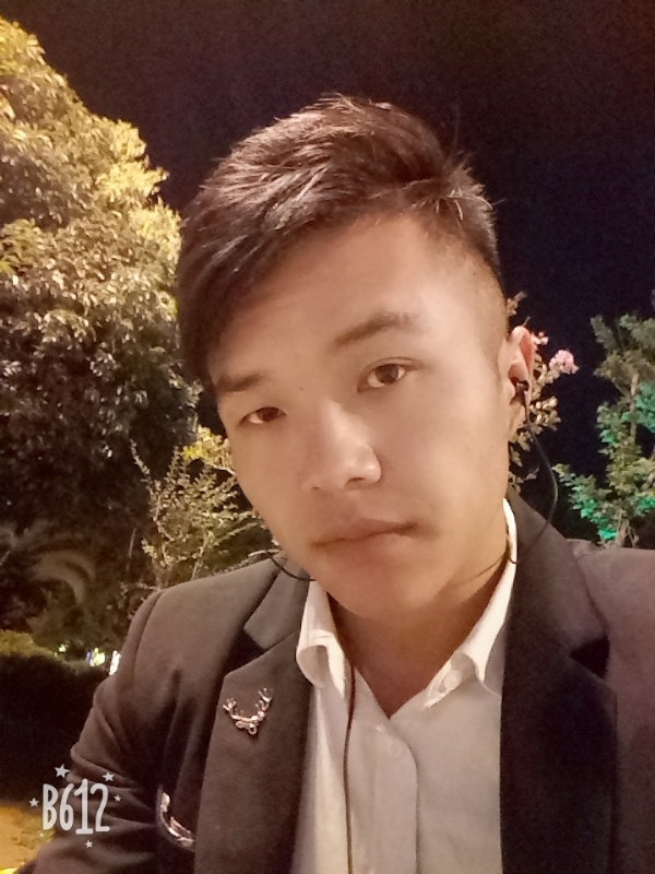 只求一陪伴的第一张照片--许昌相亲服务中心
