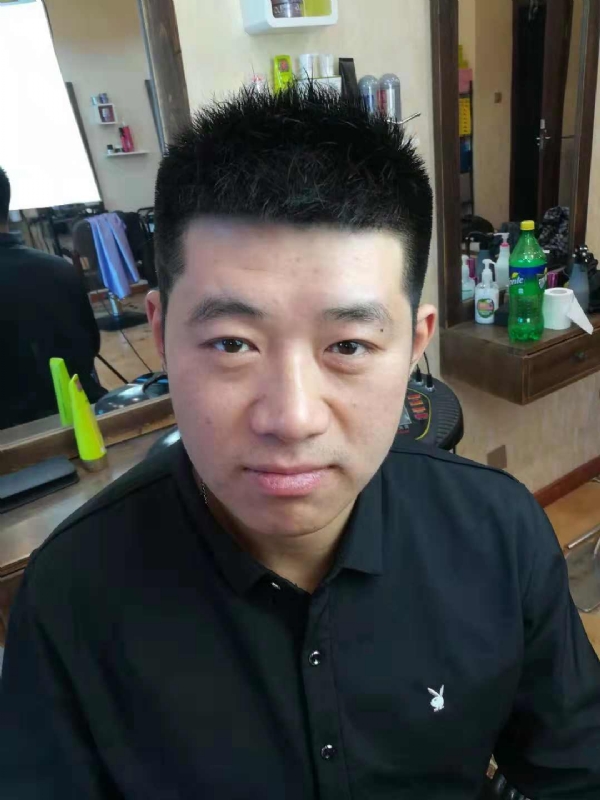 丹东风雨的第一张照片--许昌相亲服务中心