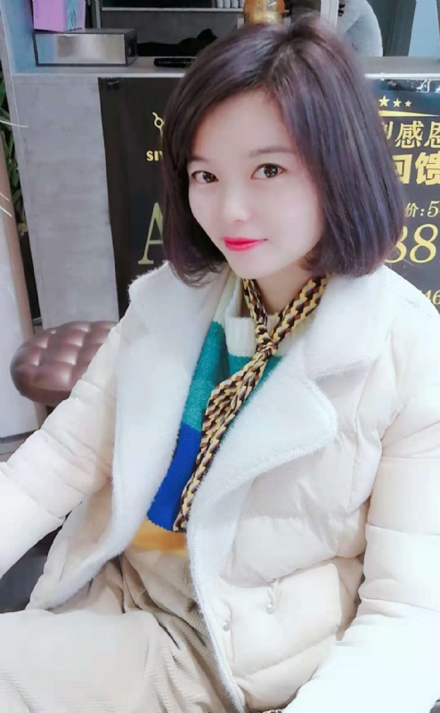 认真的雪的第一张照片--许昌相亲服务中心
