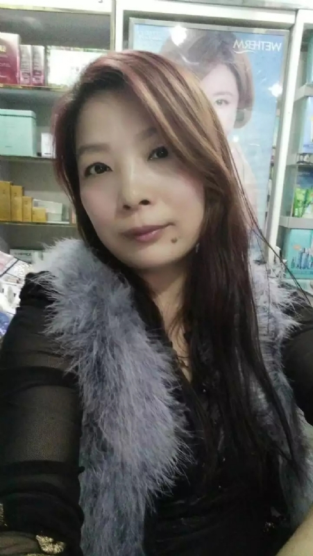 胡静的第三张照片--许昌相亲服务中心
