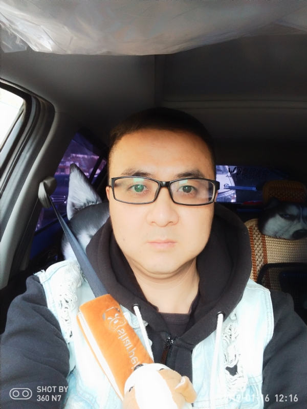 香烟最懂男人心的第一张照片--许昌相亲服务中心