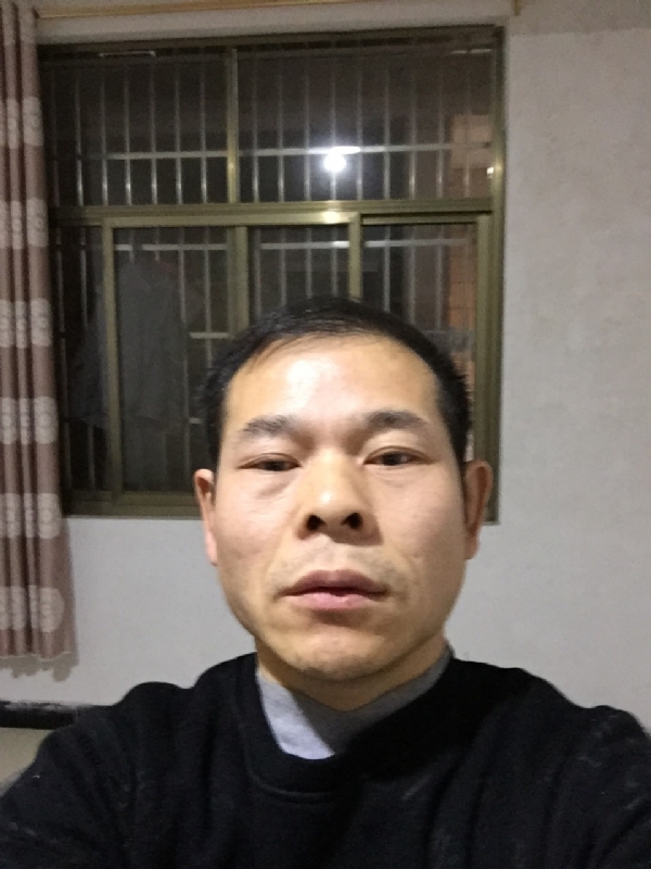 徐徐清风的第一张照片--许昌相亲服务中心