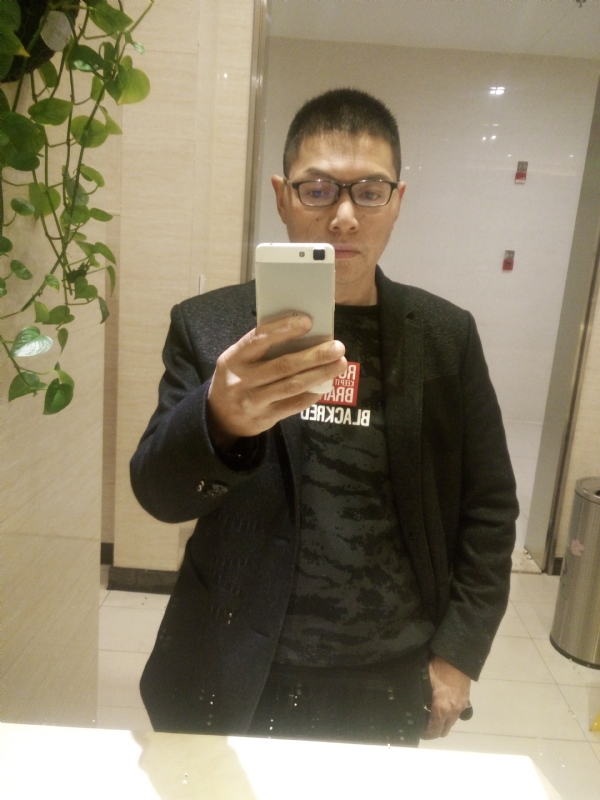 顺其自然的第一张照片--许昌相亲服务中心