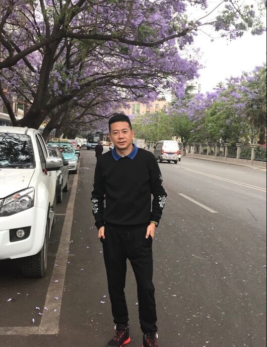 宁静致远的第一张照片--许昌相亲服务中心