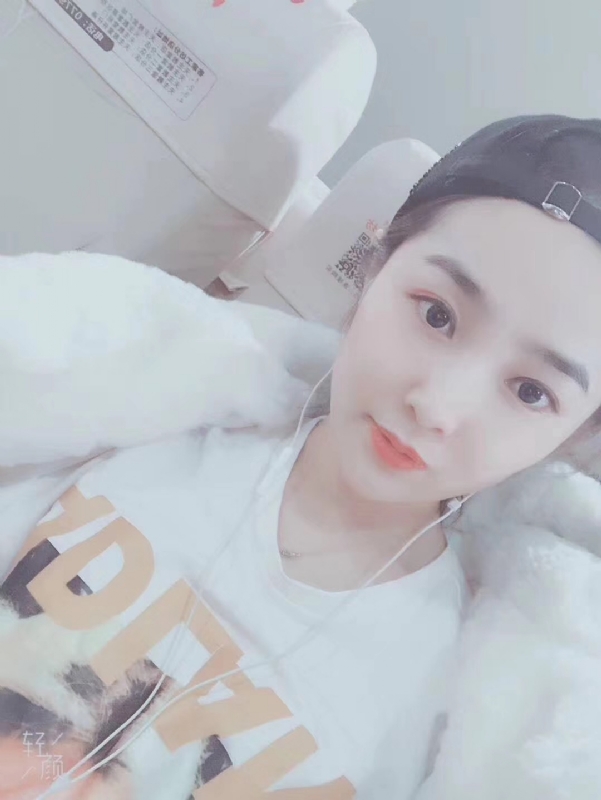 时光浅夏的第三张照片--许昌相亲服务中心