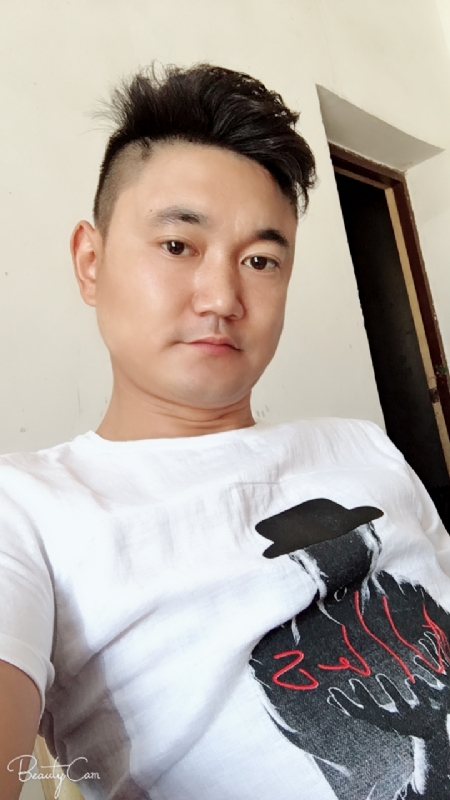 yang的第一张照片--许昌相亲服务中心