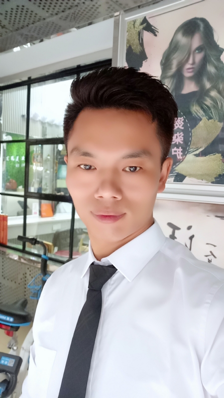 阳光男士的第一张照片--许昌相亲服务中心