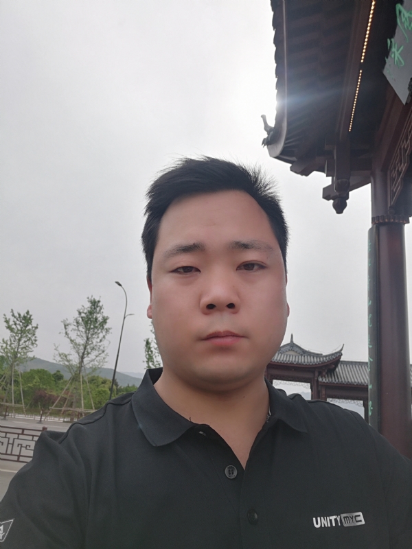 微笑的第一张照片--许昌相亲服务中心