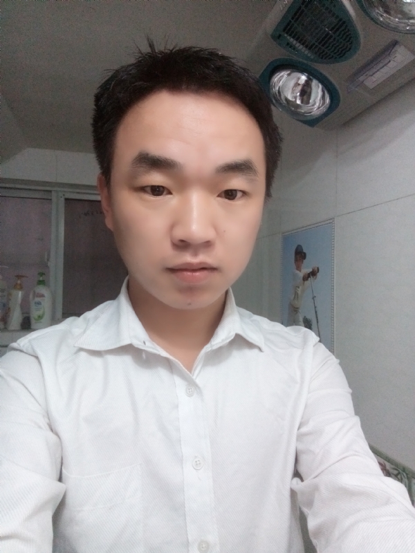 夜凉露沾衣的第二张照片--许昌相亲服务中心