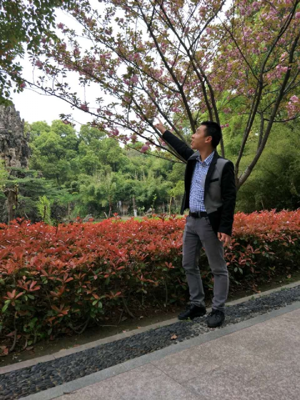 坦诚的第一张照片--许昌相亲服务中心