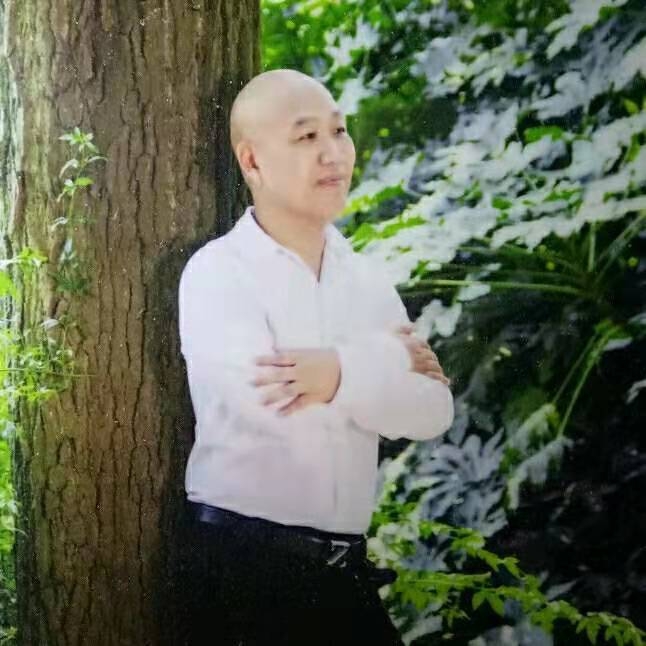 郑鑫牵手的第一张照片--许昌相亲服务中心