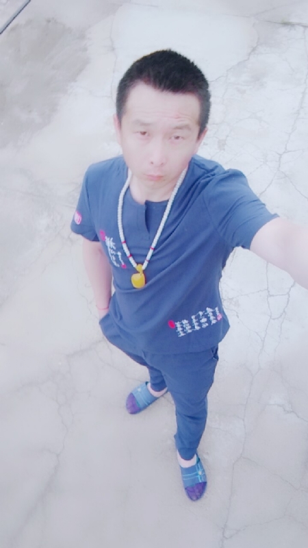 一叶之秋的第一张照片--许昌相亲服务中心