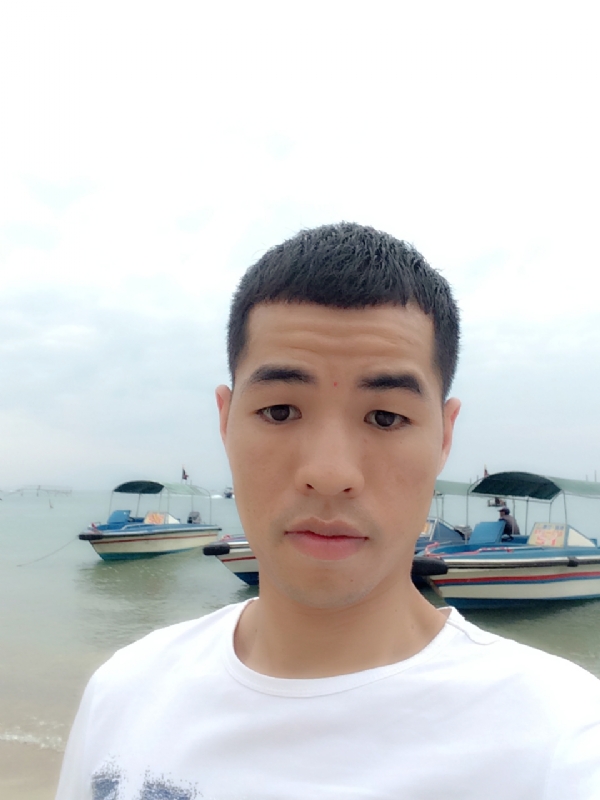 冷风的第一张照片--许昌相亲服务中心