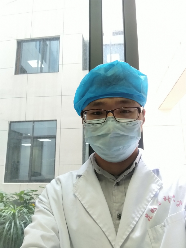 口腔小医生的第一张照片--许昌相亲服务中心