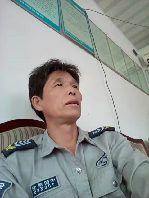 卧窗听雨的第一张照片--许昌相亲服务中心