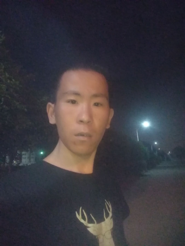 俞凯斌的第一张照片--许昌相亲服务中心