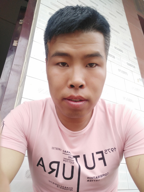 守护爱情的第一张照片--许昌相亲服务中心