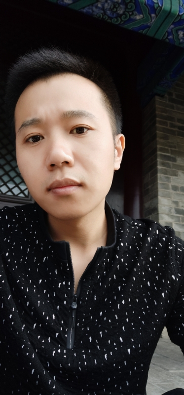 大象随风的第一张照片--许昌相亲服务中心