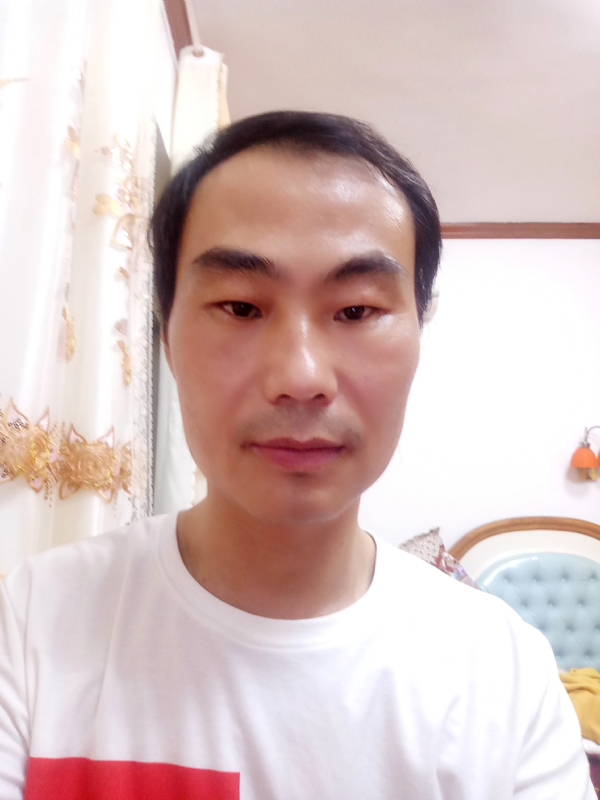 光明的第一张照片--许昌相亲服务中心