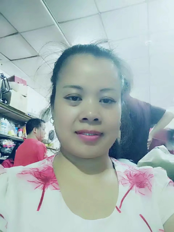 把自己当宝贝的第一张照片--许昌相亲服务中心