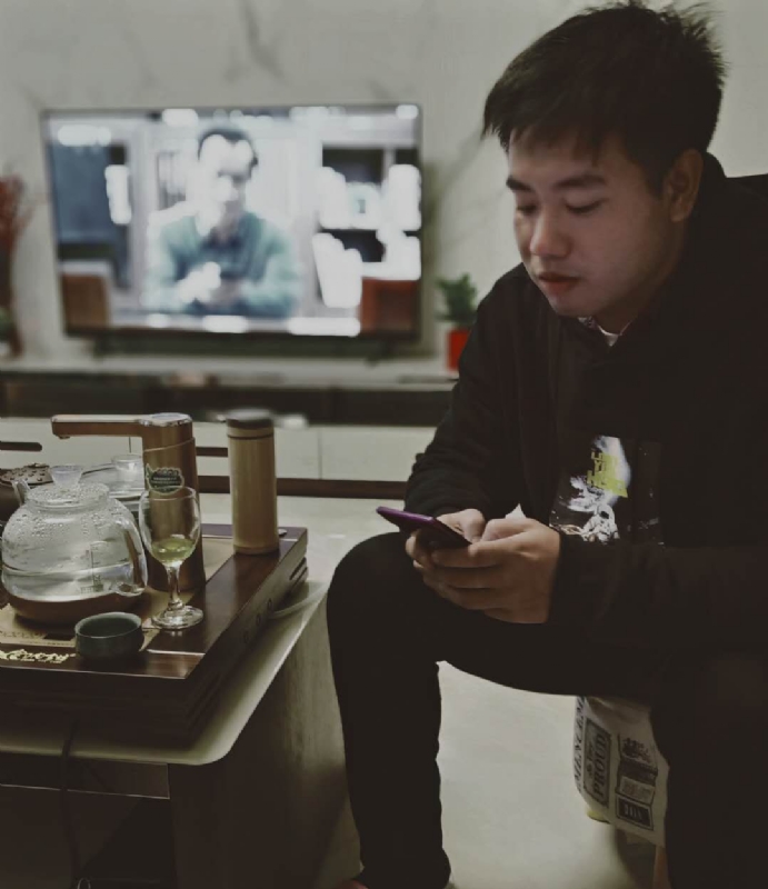 嗯今年能脱单吗的第一张照片--许昌相亲服务中心