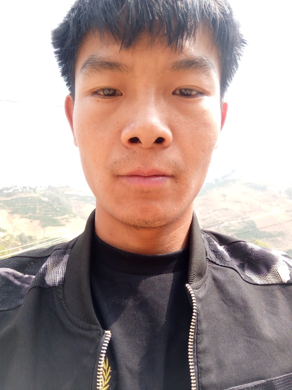 唐伟的第一张照片--许昌相亲服务中心