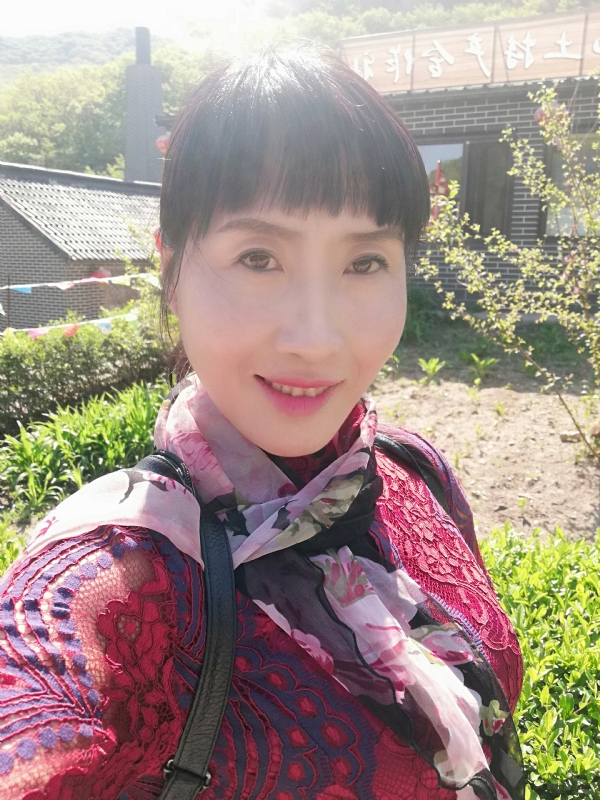艳阳高照的第一张照片--许昌相亲服务中心
