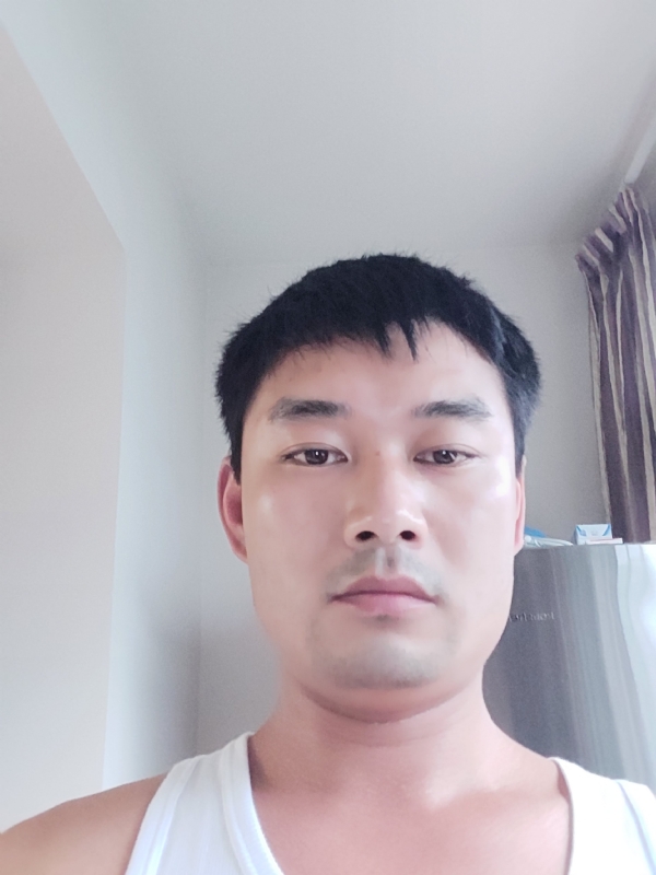 MM的第一张照片--许昌相亲服务中心