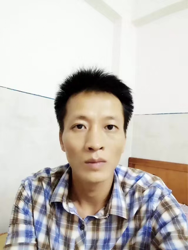 流年未亡的第一张照片--许昌相亲服务中心
