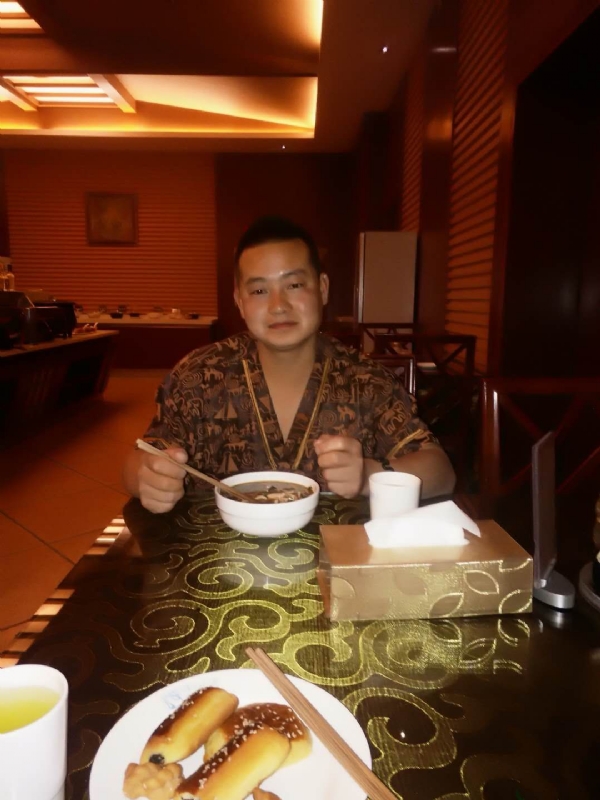 会飞的鱼的第一张照片--许昌相亲服务中心