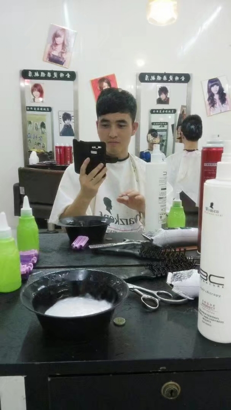 牛郎的第二张照片--许昌相亲服务中心