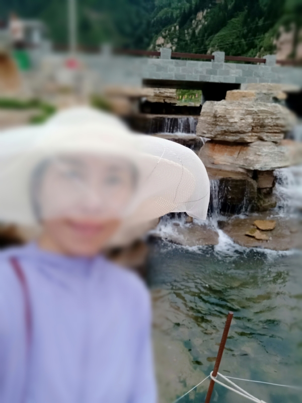 沥秋的第一张照片--许昌相亲服务中心