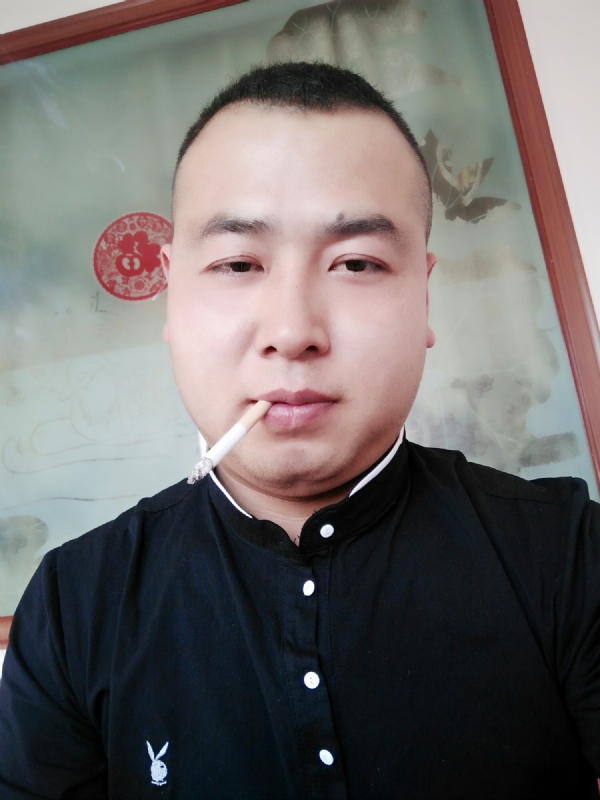 贰爺的第一张照片--许昌相亲服务中心