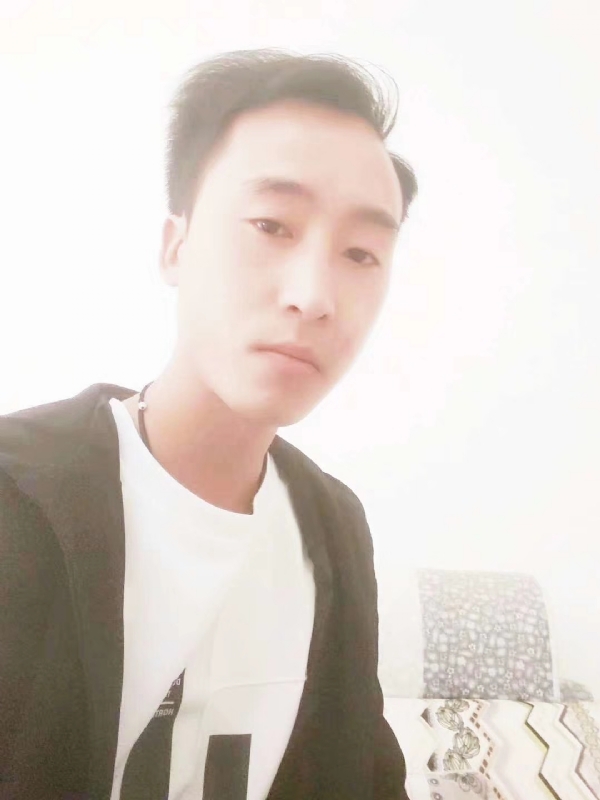 萧艺的第一张照片--许昌相亲服务中心