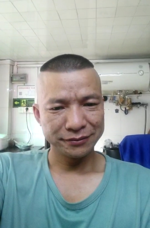 自创生涯的第一张照片--许昌相亲服务中心