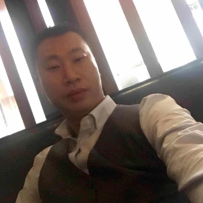 陈威的第一张照片--许昌相亲服务中心
