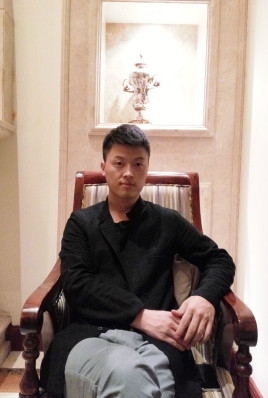 制片人杨亚林的第二张照片--许昌相亲服务中心