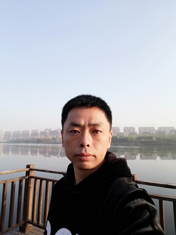 蓝颜的第一张照片--许昌相亲服务中心