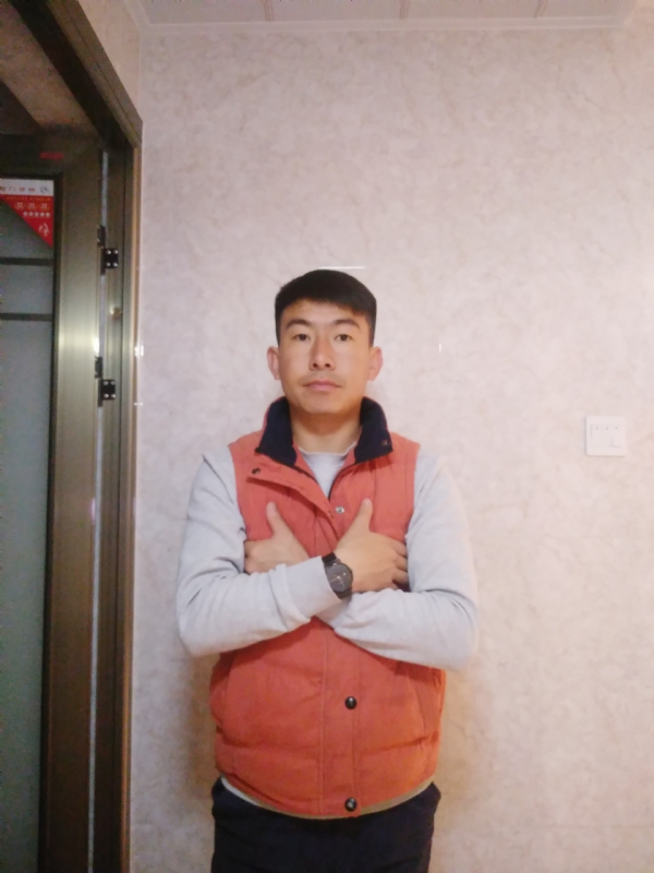 石林小伙的第一张照片--许昌相亲服务中心