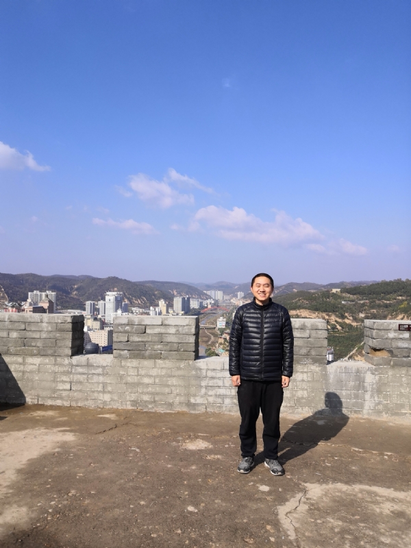 人间不值得的第一张照片--许昌相亲服务中心