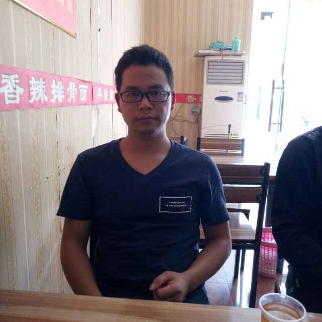 会哭的星星的第一张照片--许昌相亲服务中心