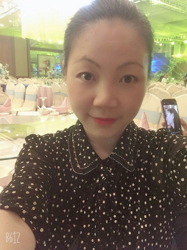 泡沫的第一张照片--许昌相亲服务中心