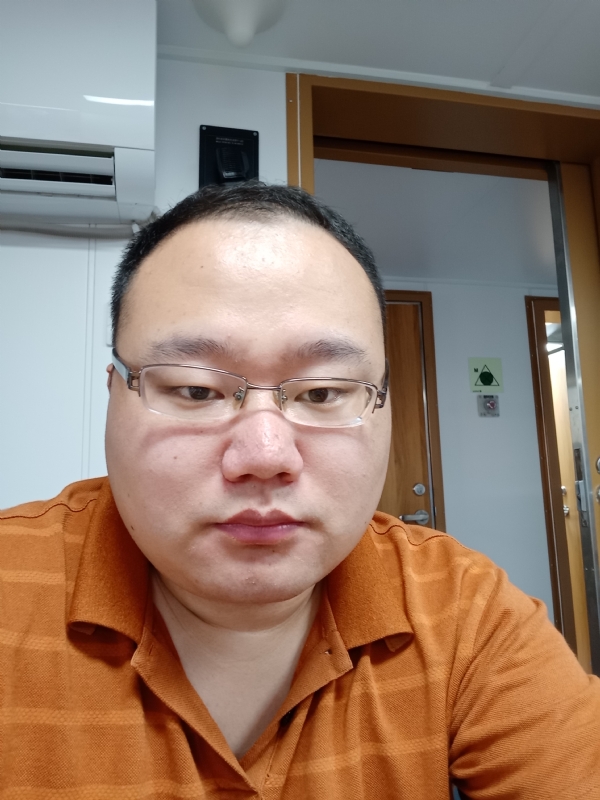 努力爱一次的第一张照片--许昌相亲服务中心