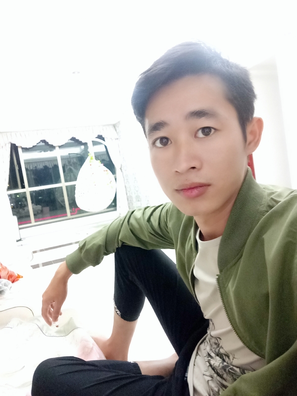 风中飞沙的第一张照片--许昌相亲服务中心